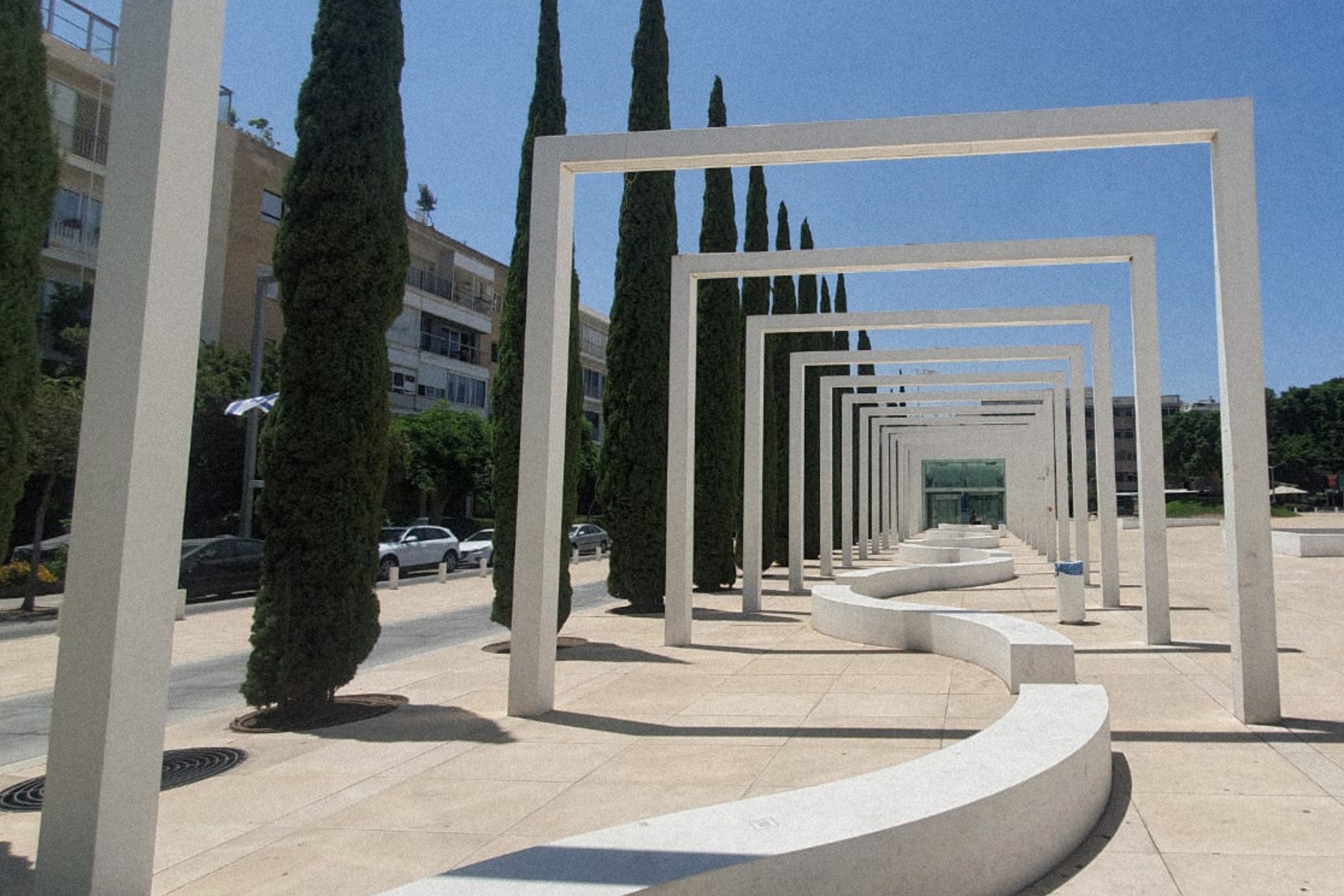 Dizengoff Street e Habime Square